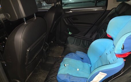 Volkswagen Tiguan II, 2018 год, 2 650 000 рублей, 11 фотография