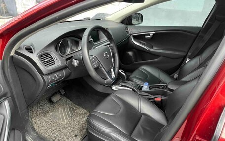 Volvo V40 II рестайлинг, 2017 год, 1 380 000 рублей, 6 фотография