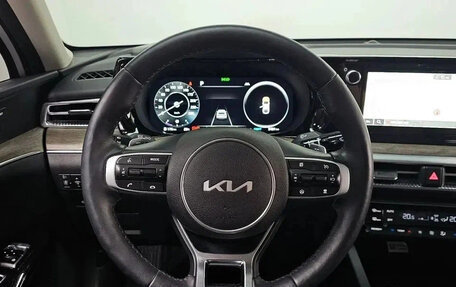 KIA K5, 2023 год, 2 400 000 рублей, 6 фотография