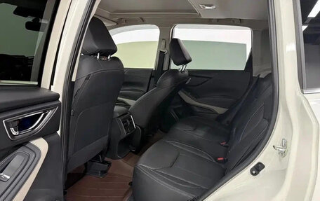 Subaru Forester, 2022 год, 2 300 000 рублей, 13 фотография