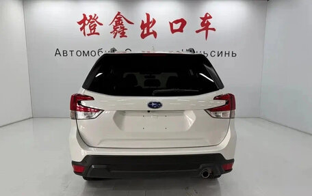 Subaru Forester, 2022 год, 2 300 000 рублей, 5 фотография
