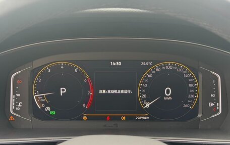 Volkswagen Passat B8 рестайлинг, 2022 год, 1 851 000 рублей, 9 фотография
