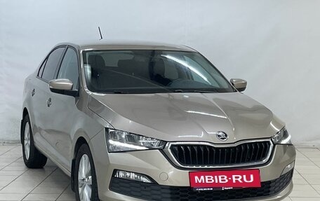 Skoda Rapid II, 2021 год, 1 632 000 рублей, 2 фотография