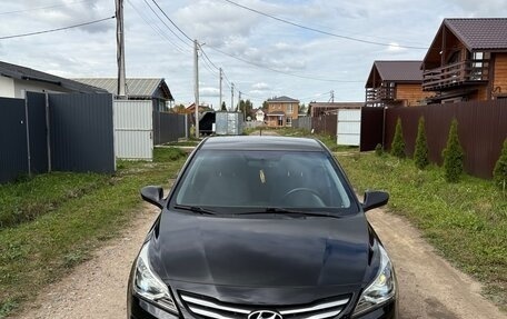Hyundai Solaris II рестайлинг, 2014 год, 740 000 рублей, 2 фотография