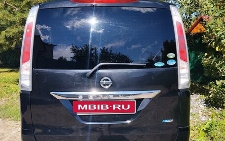 Nissan Serena IV, 2012 год, 1 190 000 рублей, 12 фотография