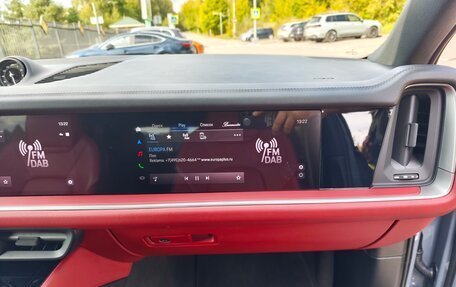 Porsche Cayenne III, 2024 год, 15 700 000 рублей, 9 фотография
