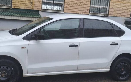 Volkswagen Polo VI (EU Market), 2018 год, 757 000 рублей, 2 фотография