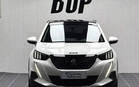 Peugeot 2008 II, 2023 год, 1 470 000 рублей, 1 фотография