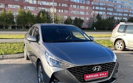 Hyundai Solaris II рестайлинг, 2020 год, 2 000 000 рублей, 1 фотография