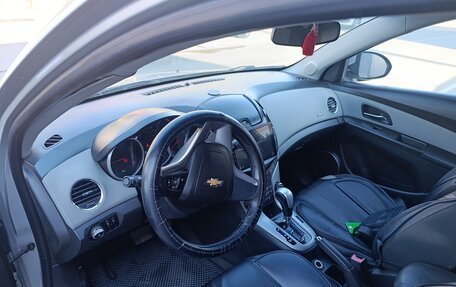 Chevrolet Cruze II, 2013 год, 580 000 рублей, 4 фотография