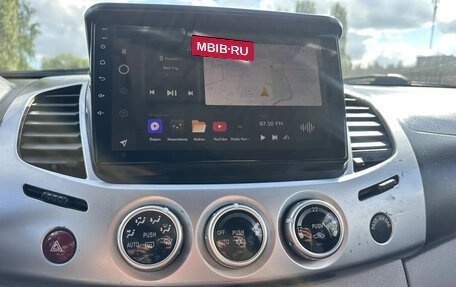 Mitsubishi L200 IV рестайлинг, 2012 год, 1 430 000 рублей, 8 фотография