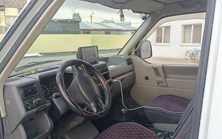 Volkswagen Transporter T4, 1997 год, 720 000 рублей, 2 фотография
