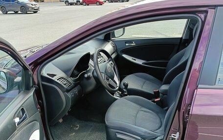 Hyundai Solaris II рестайлинг, 2011 год, 595 000 рублей, 9 фотография