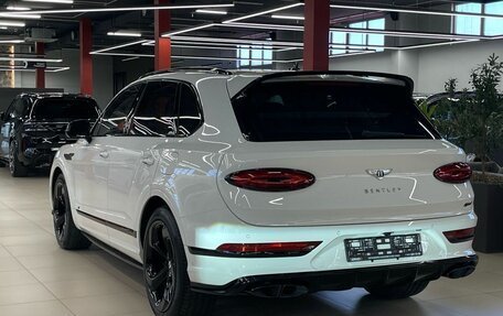 Bentley Bentayga I, 2024 год, 27 990 000 рублей, 7 фотография