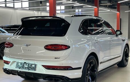 Bentley Bentayga I, 2024 год, 27 990 000 рублей, 8 фотография