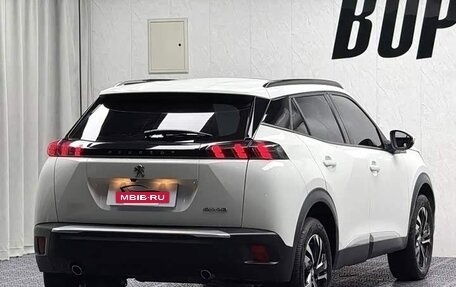 Peugeot 2008 II, 2023 год, 1 470 000 рублей, 4 фотография