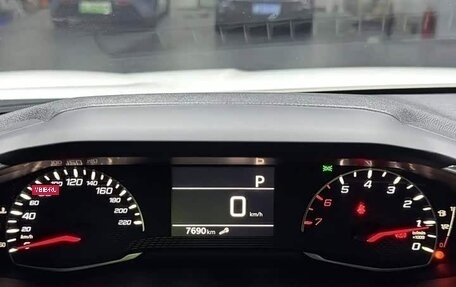Peugeot 2008 II, 2023 год, 1 470 000 рублей, 10 фотография