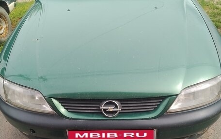 Opel Vectra B рестайлинг, 1997 год, 211 000 рублей, 1 фотография