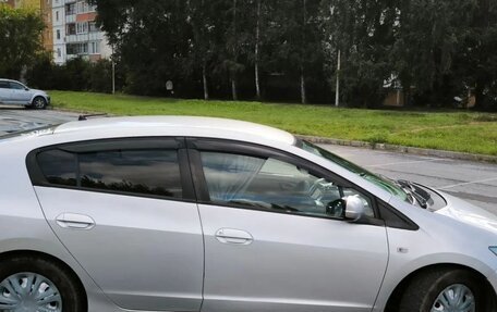 Honda Insight II рестайлинг, 2010 год, 580 000 рублей, 2 фотография