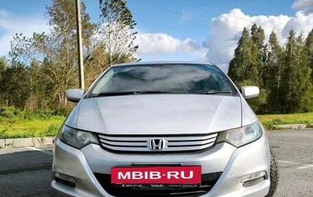 Honda Insight II рестайлинг, 2010 год, 580 000 рублей, 5 фотография