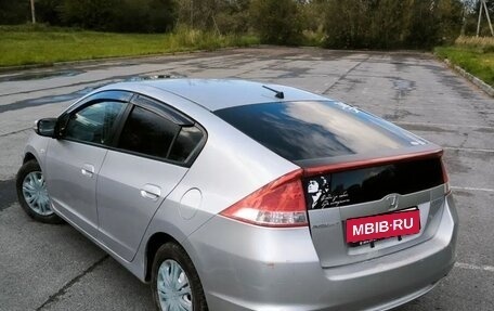 Honda Insight II рестайлинг, 2010 год, 580 000 рублей, 13 фотография