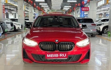 BMW 1 серия, 2022 год, 1 460 000 рублей, 2 фотография