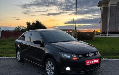 Volkswagen Polo VI (EU Market), 2011 год, 390 000 рублей, 1 фотография