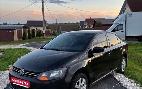 Volkswagen Polo VI (EU Market), 2011 год, 390 000 рублей, 3 фотография