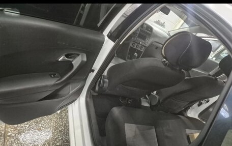 Volkswagen Polo VI (EU Market), 2013 год, 550 000 рублей, 12 фотография