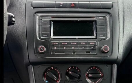 Volkswagen Polo VI (EU Market), 2013 год, 550 000 рублей, 6 фотография