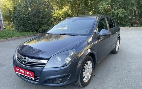 Opel Astra H, 2011 год, 549 000 рублей, 1 фотография