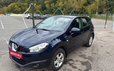 Nissan Qashqai, 2010 год, 790 000 рублей, 3 фотография