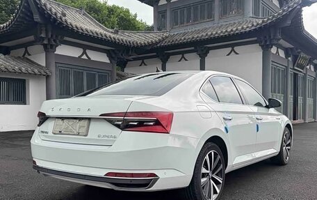 Skoda Superb III рестайлинг, 2023 год, 2 040 001 рублей, 4 фотография