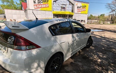 Honda Insight II рестайлинг, 2012 год, 900 000 рублей, 4 фотография