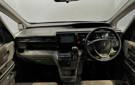 Honda Stepwgn IV, 2015 год, 1 613 000 рублей, 17 фотография