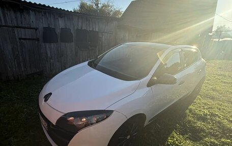 Renault Megane III, 2009 год, 700 000 рублей, 2 фотография