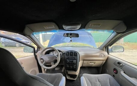 Dodge Caravan IV, 2002 год, 200 000 рублей, 11 фотография