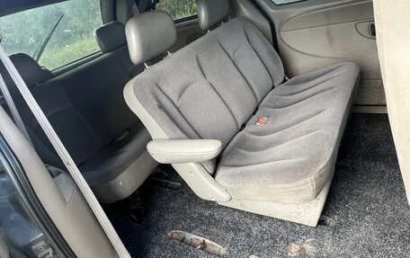 Dodge Caravan IV, 2002 год, 200 000 рублей, 13 фотография
