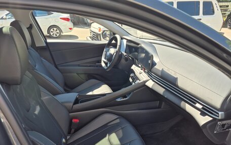 Hyundai Elantra, 2026 год, 2 099 000 рублей, 17 фотография