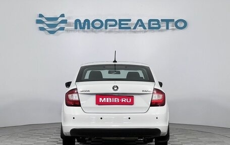 Skoda Rapid I, 2017 год, 899 000 рублей, 6 фотография