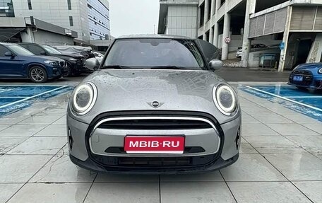 MINI Hatch, 2023 год, 1 754 000 рублей, 1 фотография