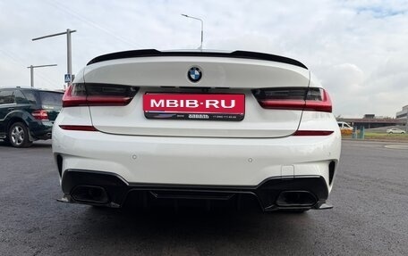 BMW 3 серия, 2019 год, 3 900 000 рублей, 17 фотография