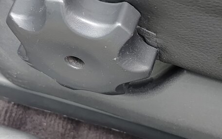 Hyundai Tucson III, 2008 год, 1 000 000 рублей, 14 фотография