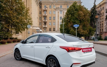 Hyundai Solaris II рестайлинг, 2018 год, 1 100 000 рублей, 12 фотография