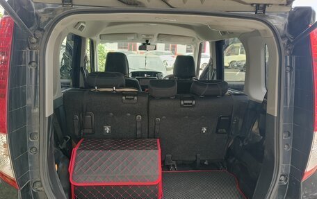 Toyota Roomy I, 2017 год, 1 050 000 рублей, 7 фотография