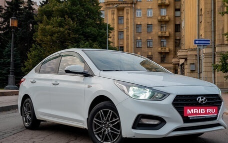 Hyundai Solaris II рестайлинг, 2018 год, 1 100 000 рублей, 14 фотография
