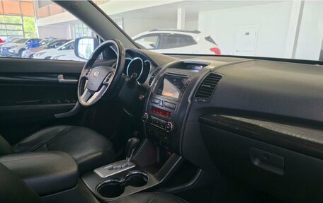 KIA Sorento II рестайлинг, 2010 год, 1 449 000 рублей, 11 фотография