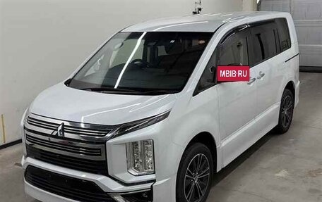 Mitsubishi Delica D:5 I, 2023 год, 2 740 000 рублей, 2 фотография