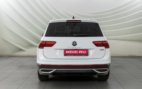 Volkswagen Tiguan II, 2021 год, 3 250 000 рублей, 6 фотография