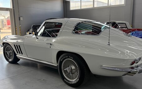 Chevrolet Corvette C2, 1966 год, 13 500 000 рублей, 7 фотография